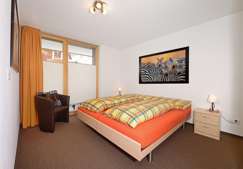 צרמט Ferienwohnung Haus Achilles חדר תמונה