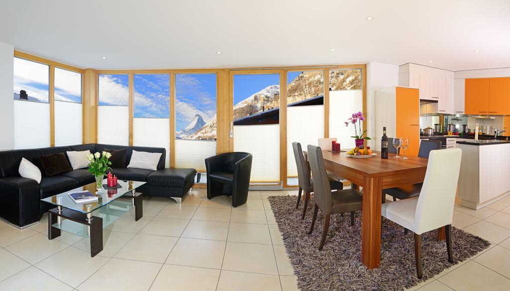 צרמט Ferienwohnung Haus Achilles חדר תמונה